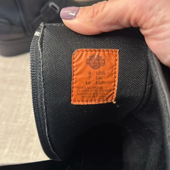 Women’s Harley Davidson Boots - Picture 7 of 8